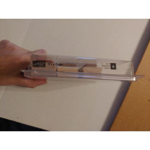 Stampin' up stamps it's a date set of six 2005 Retired Collection - Picture 5 of 5